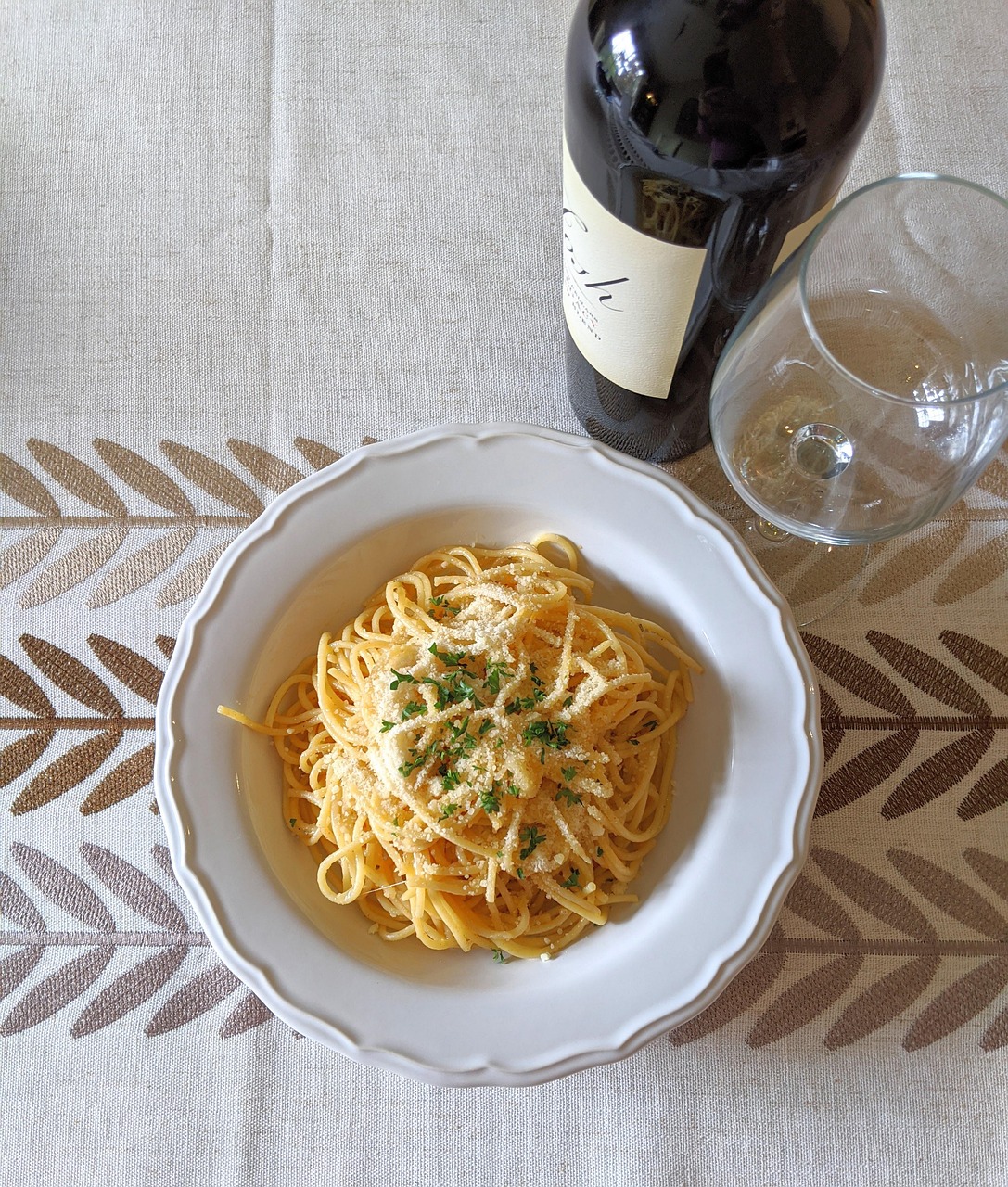 pasta, spaghetti, italian food, dinner, wine, food